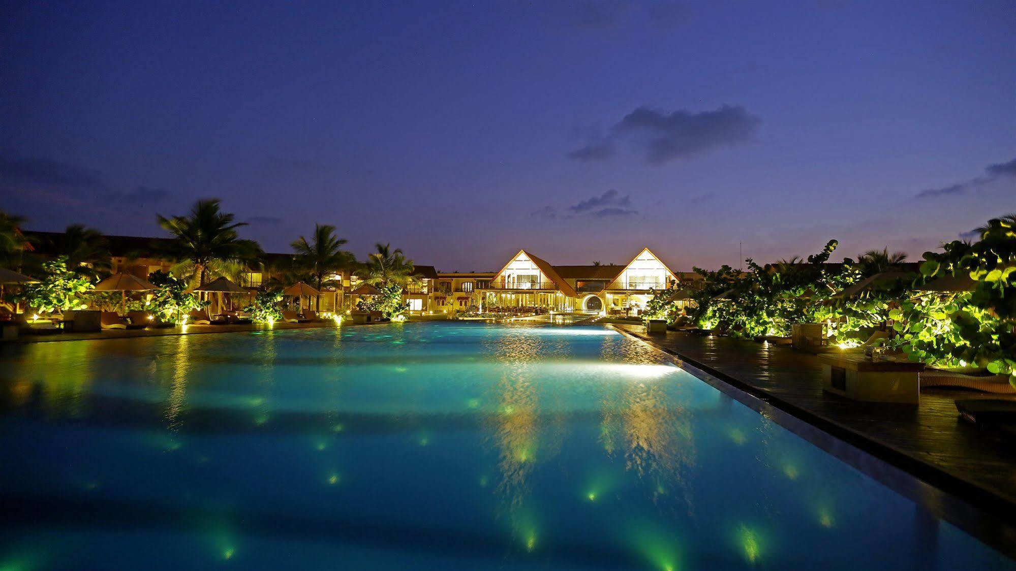Uga Bay - Pasikuda Hotel Passikudah Exterior photo